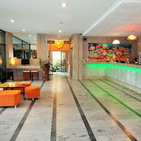 La Moon At Phuket - Sha Extra Plus Luaran gambar