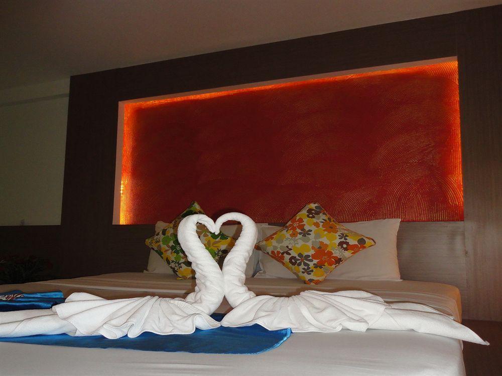 La Moon At Phuket - Sha Extra Plus Luaran gambar